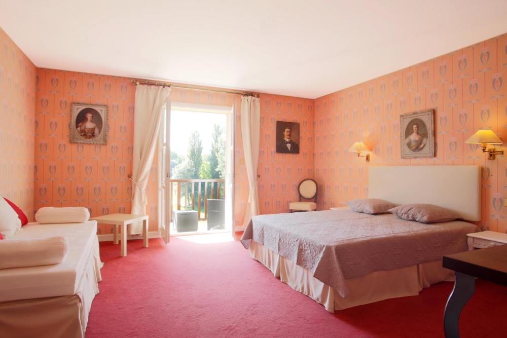 Domaine De Puy Robert Lascaux - A 800M Grotte De Lascaux - Hotel Avec Piscine - Chambres Et Gites-Appartements - Sarlat - Dordogne 蒙蒂尼亚克 外观 照片