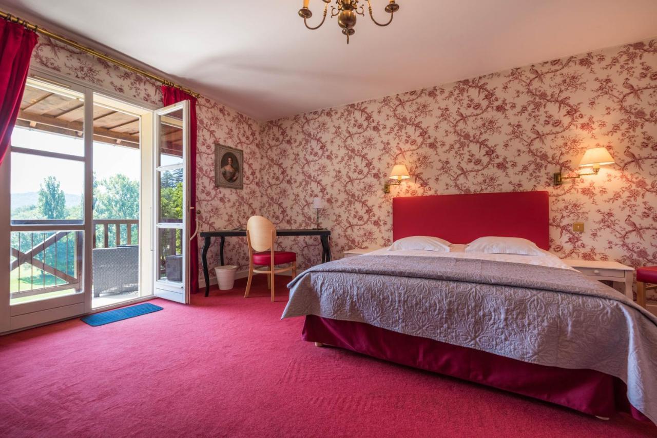 Domaine De Puy Robert Lascaux - A 800M Grotte De Lascaux - Hotel Avec Piscine - Chambres Et Gites-Appartements - Sarlat - Dordogne 蒙蒂尼亚克 外观 照片