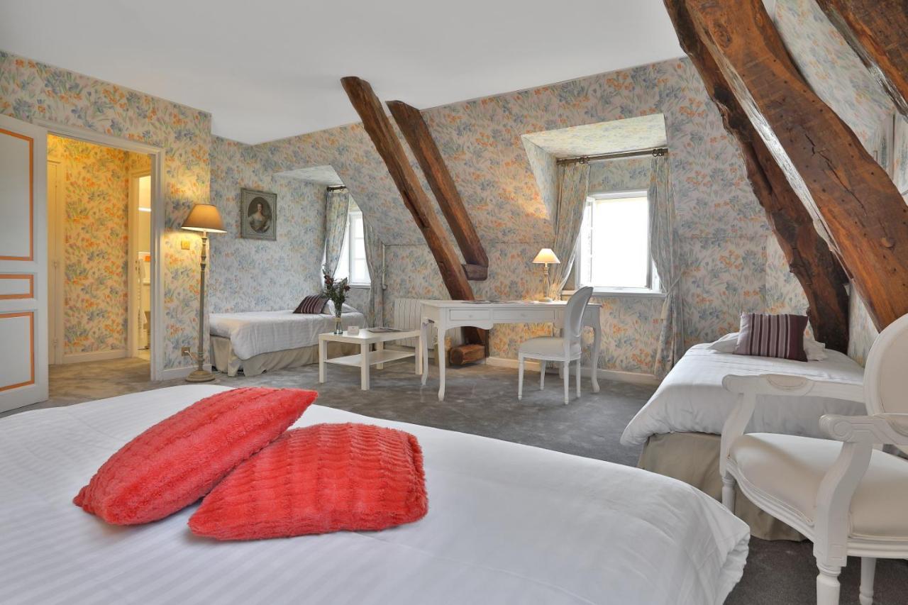Domaine De Puy Robert Lascaux - A 800M Grotte De Lascaux - Hotel Avec Piscine - Chambres Et Gites-Appartements - Sarlat - Dordogne 蒙蒂尼亚克 外观 照片